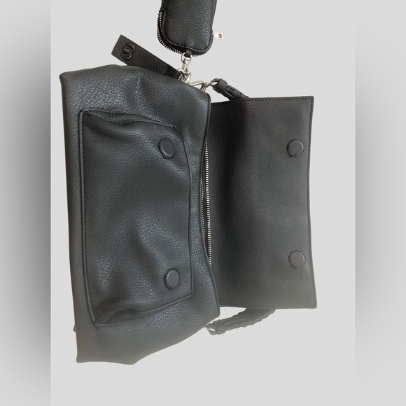 Desigual soft Black Faux Leather Front Flap Logo Shoulder Bag - Picture 4 of 9